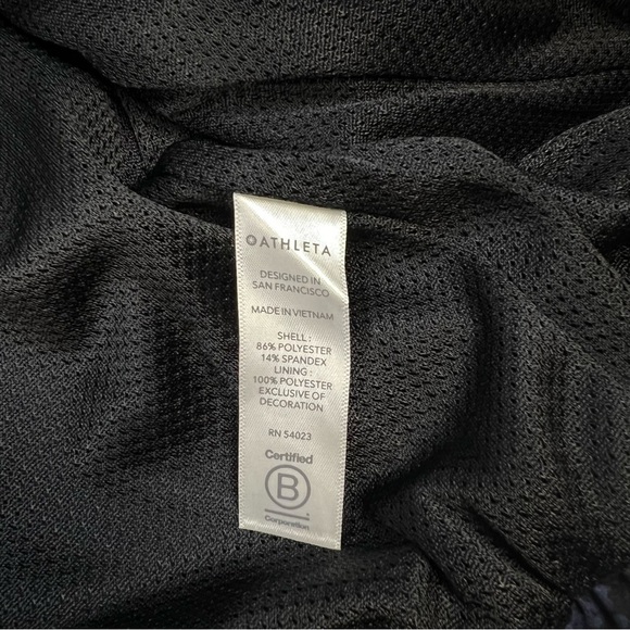 Athleta Brooklyn Track Bomber Python Reptile Print Jacket Size L NEW - Picture 9 of 10